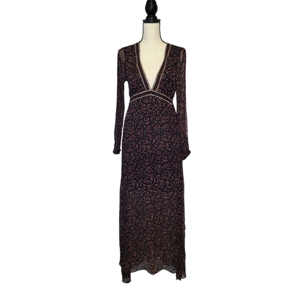 Ecote Dresses & Skirts - Ecote Dress Black Sheer Maroon Floral Print Split Long Sleeve V Neck Maxi Size S